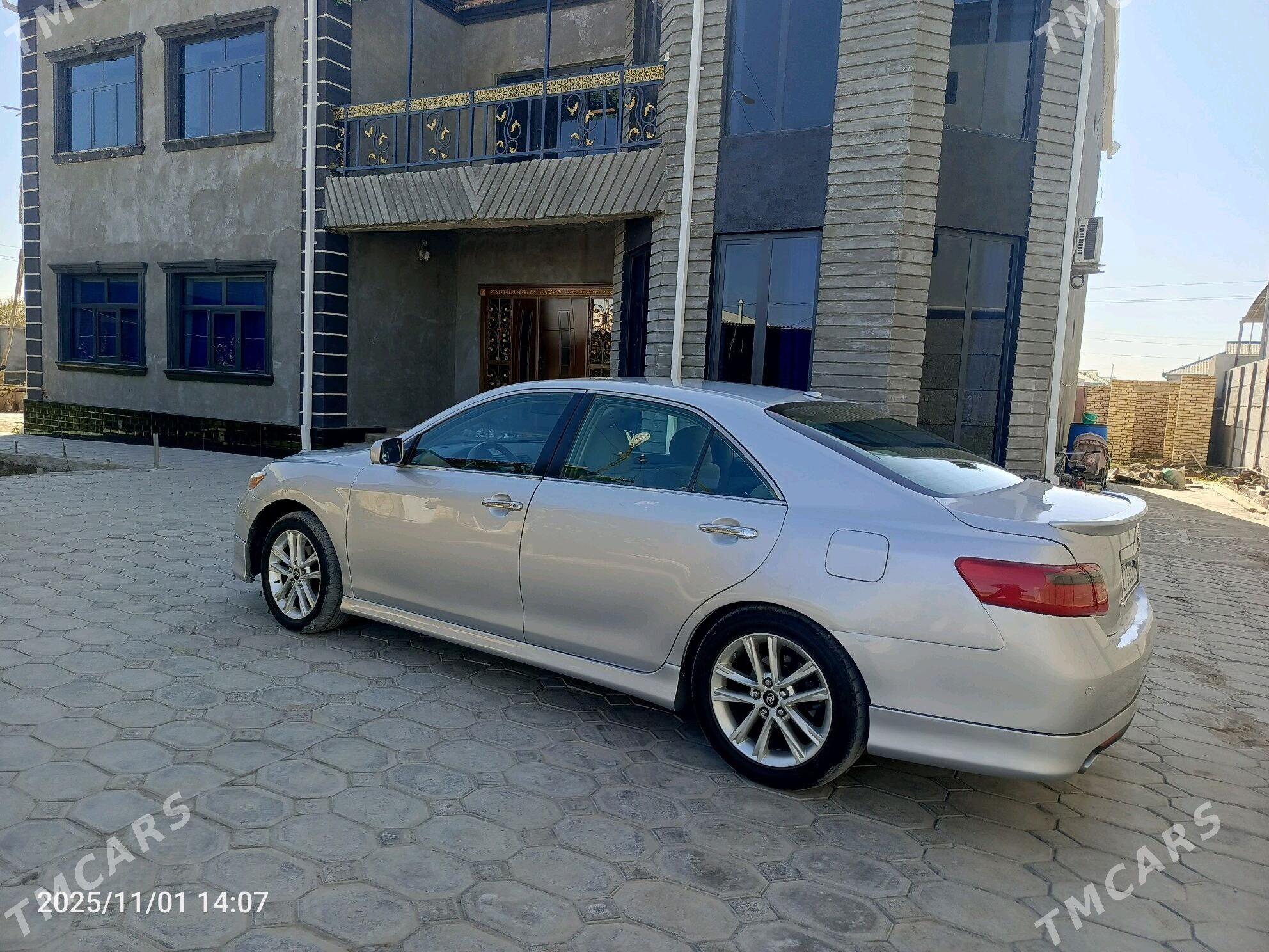 Toyota Camry 2007 - 119 000 TMT - Байрамали - img 3