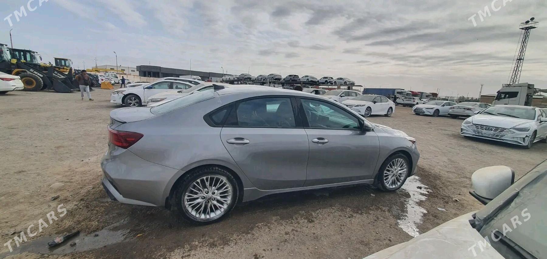 Kia Forte 2022 - 225 000 TMT - Мары - img 5