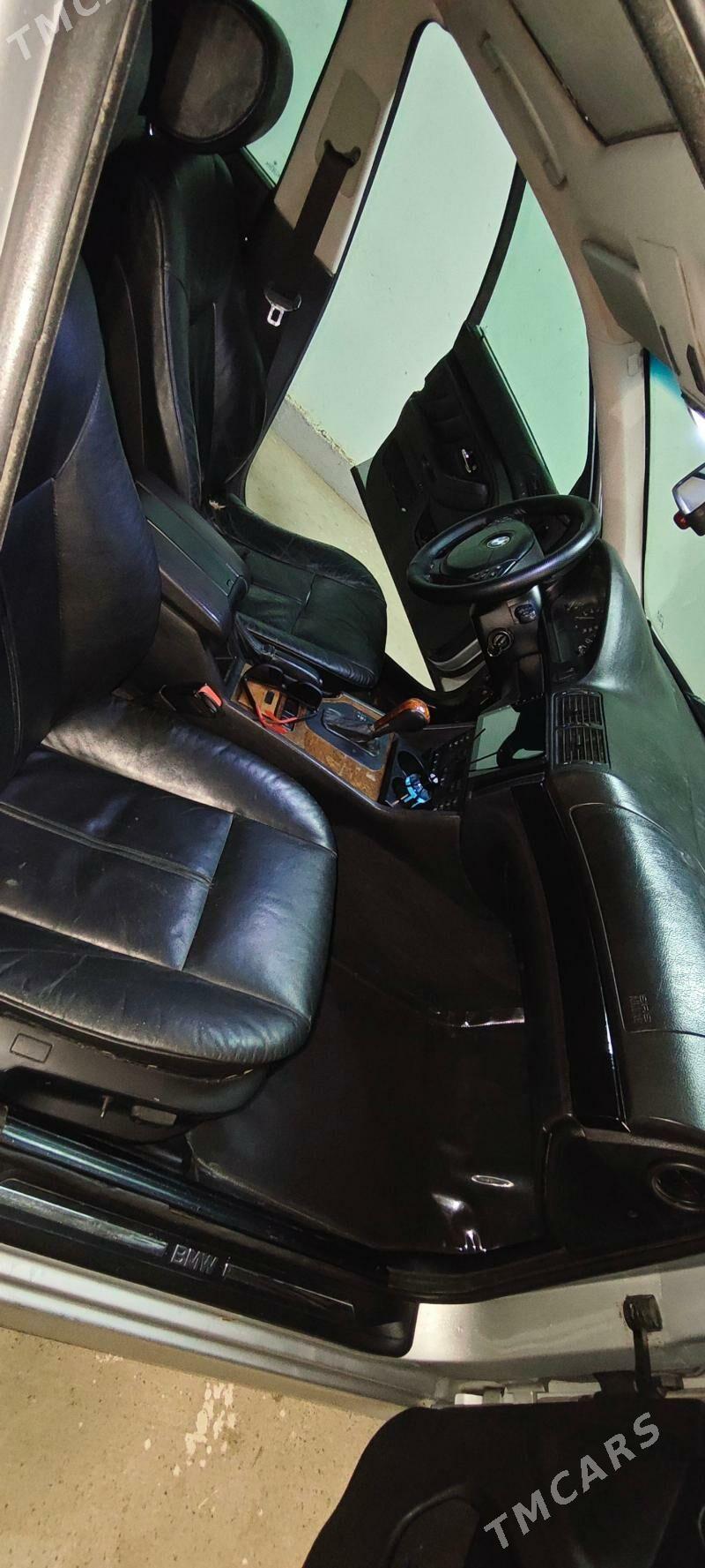 BMW E39 2002 - 115 000 TMT - Ашхабад - img 8
