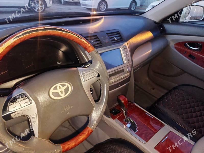 Toyota Camry 2010 - 190 000 TMT - Мары - img 7