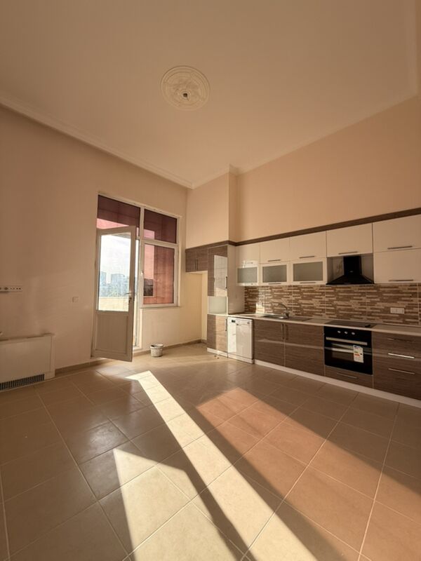 14 Tapgyr 2 etaz 4 kom 210m2 - Aşgabat - img 1