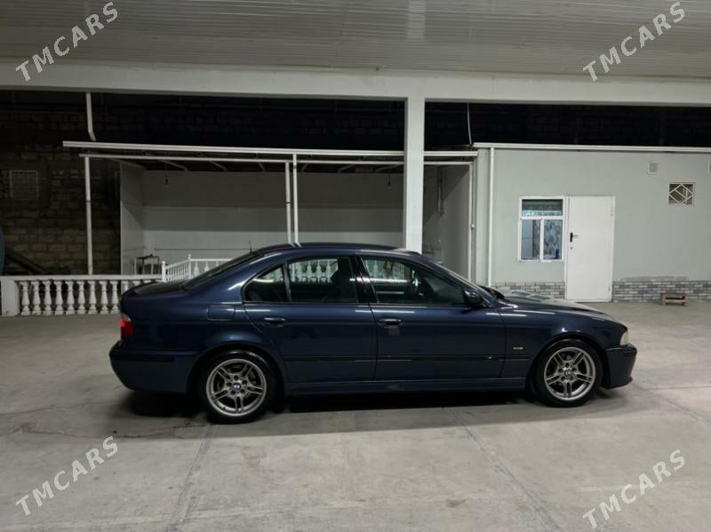 BMW 525 2002 - 139 000 TMT - Балканабат - img 2