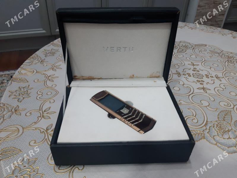 VERTU Signature - Mary - img 9