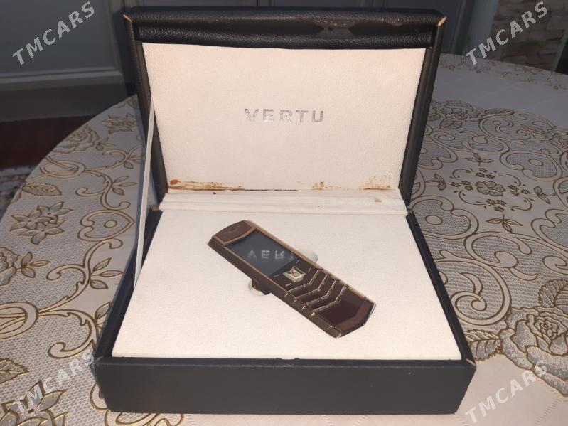 VERTU Signature - Mary - img 10