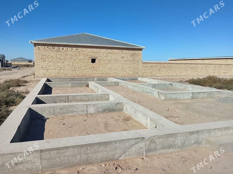 mellek yer - Губадаг - img 1