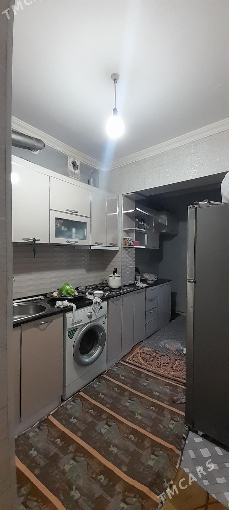 Продажа квартиры. Satlyk kwar. - Балканабат - img 2