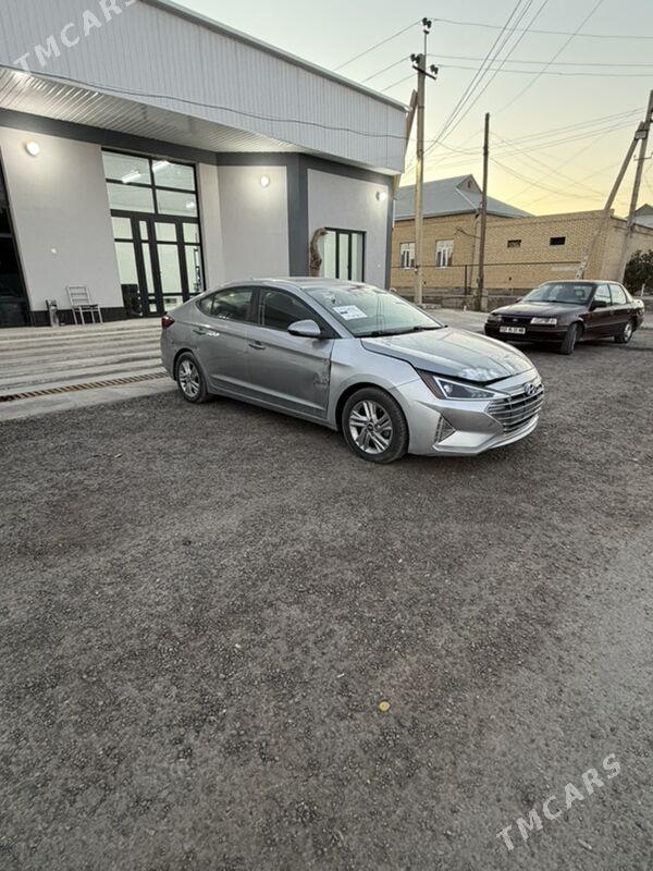 Hyundai Elantra 2020 - 195 000 TMT - Мары - img 1