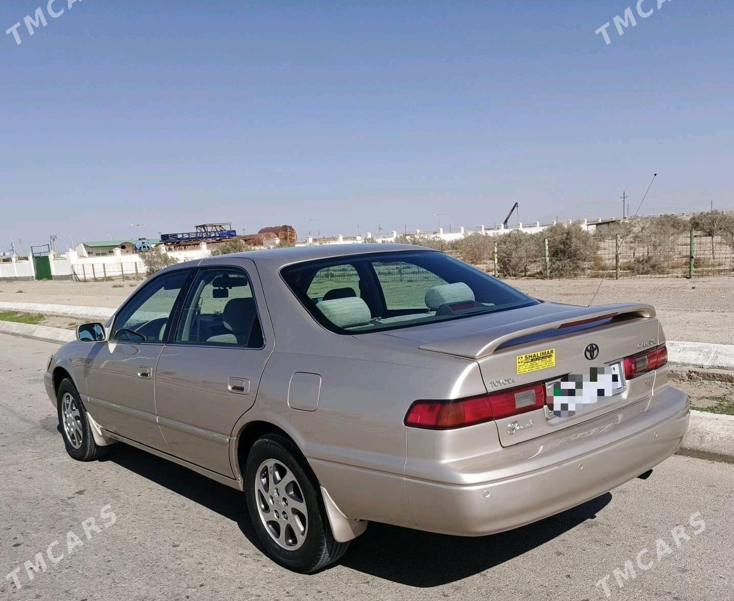 Toyota Camry 1997 - 140 000 TMT - Мары - img 2