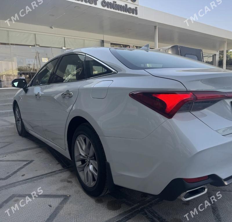 Toyota Avalon 2022 - 520 000 TMT - Büzmeýin - img 1