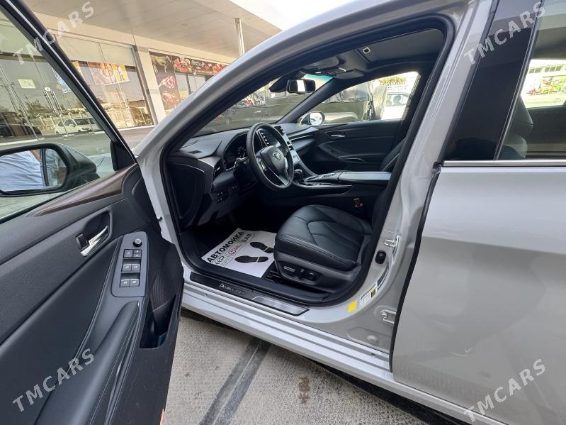 Toyota Avalon 2022 - 520 000 TMT - Бузмеин - img 5