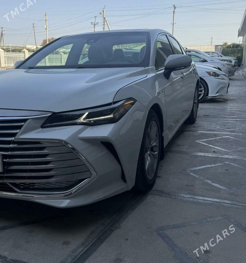 Toyota Avalon 2022 - 520 000 TMT - Бузмеин - img 3