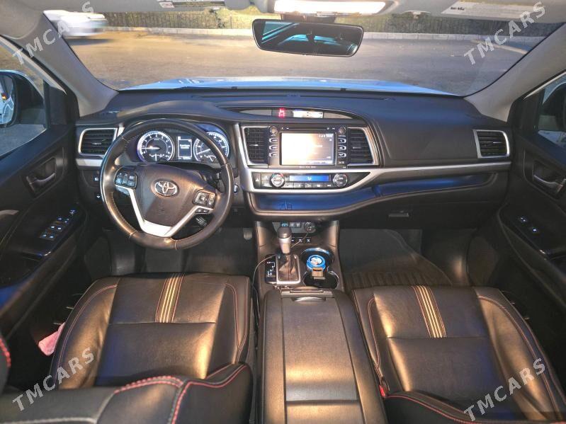 Toyota Highlander 2018 - 410 000 TMT - 30 mkr - img 3