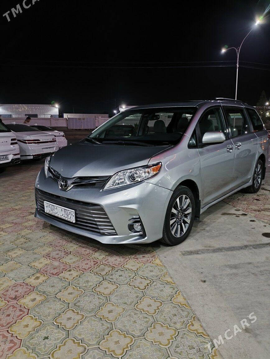Toyota Sienna 2020 - 411 600 TMT - Мары - img 1