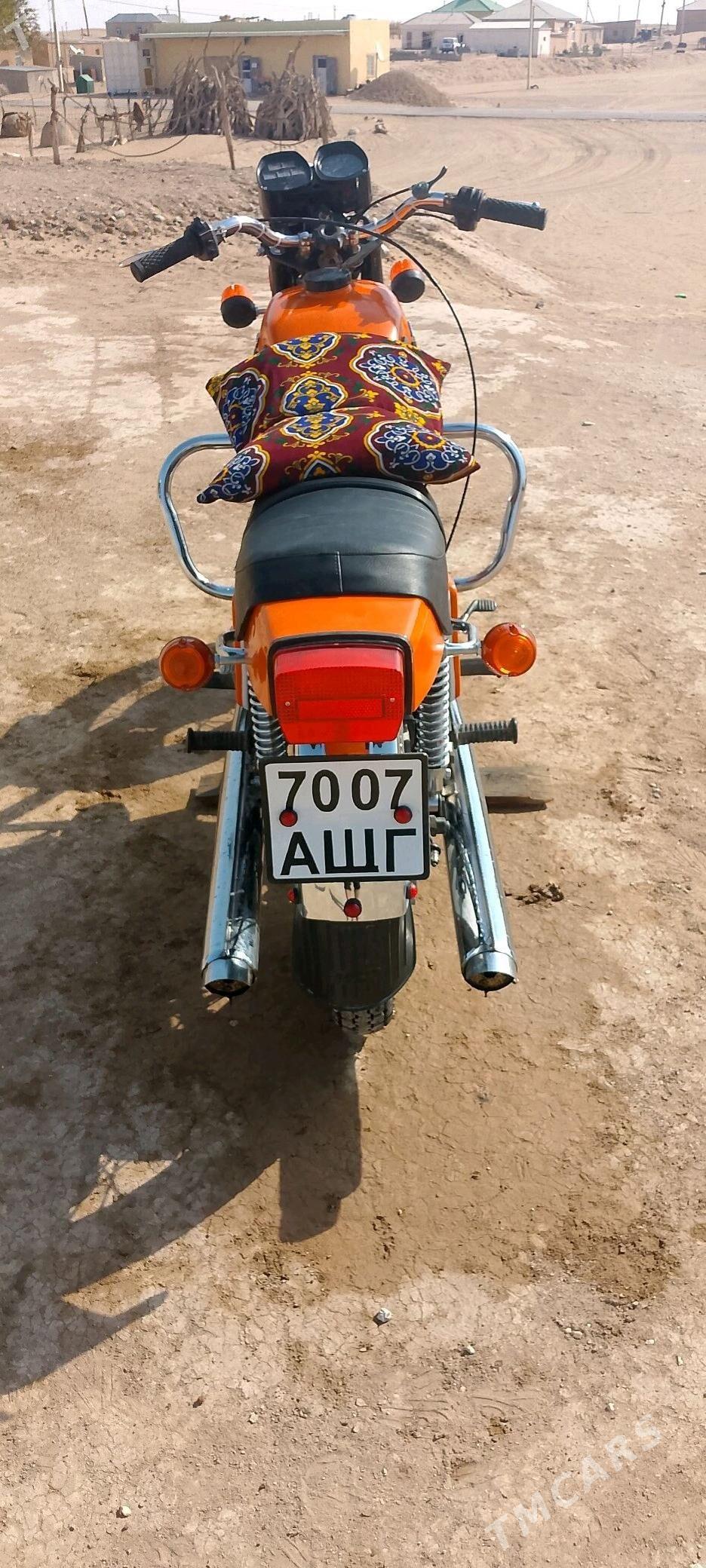 Iž Ýupiter 1991 - 25 000 TMT - Ак-Бугдайский этрап - img 1