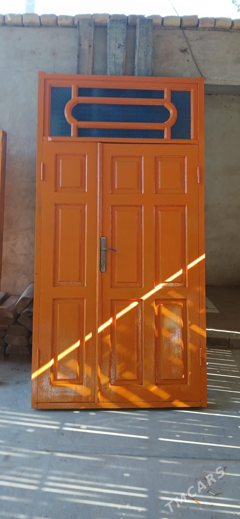 Uly gapy - Гурбансолтан Едже - img 2