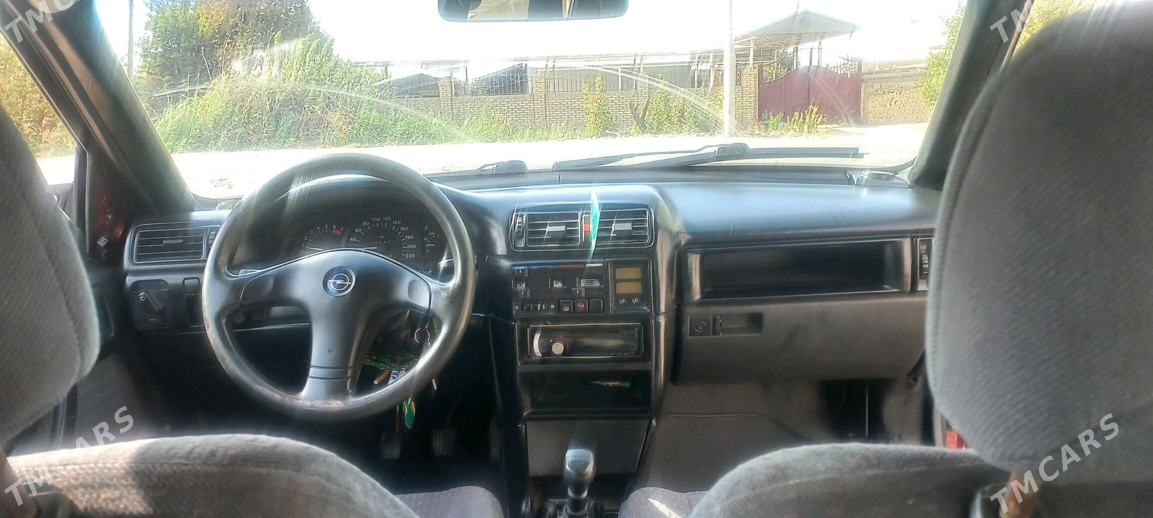 Opel Vectra 1993 - 39 000 TMT - Mary - img 8