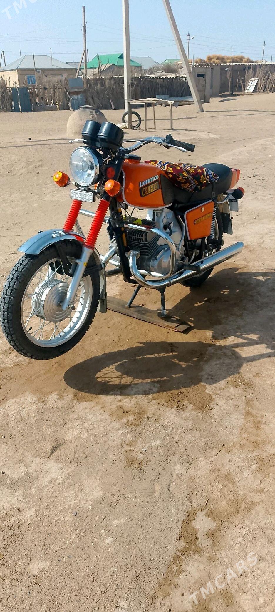 Iž Ýupiter 1991 - 25 000 TMT - Ак-Бугдайский этрап - img 3