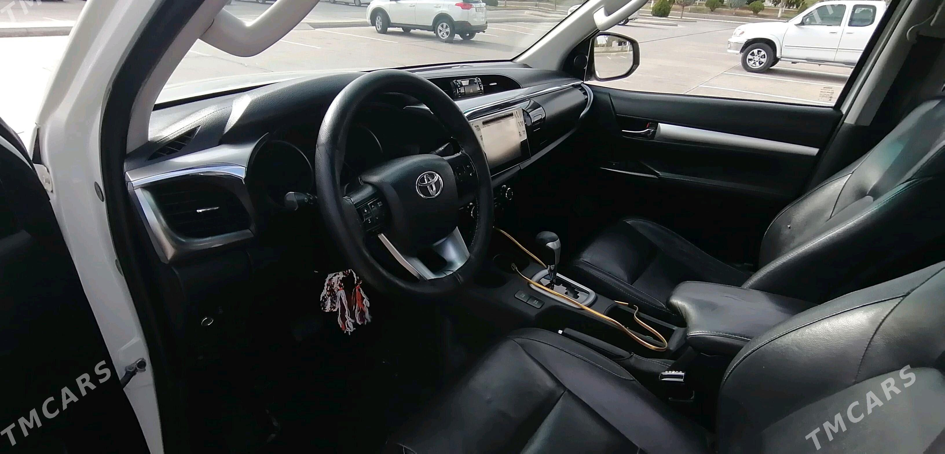 Toyota Hilux 2015 - 400 000 TMT - Aşgabat - img 7