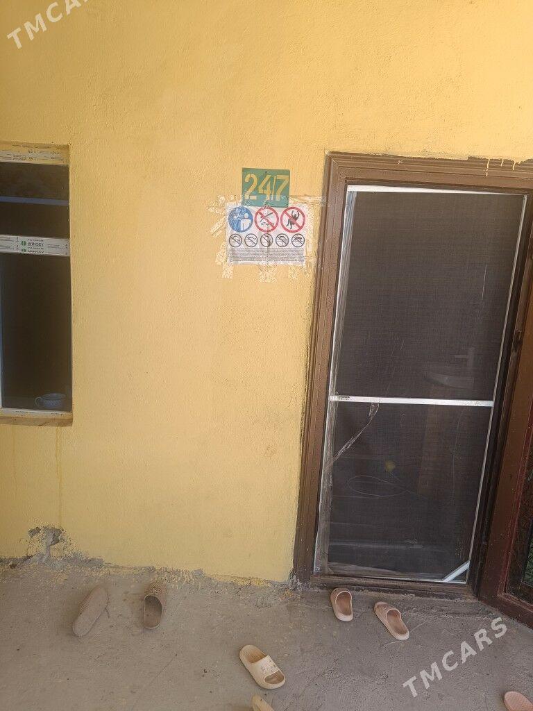 овшыт жай 1 этаж сатлык срошны - Губадаг - img 4