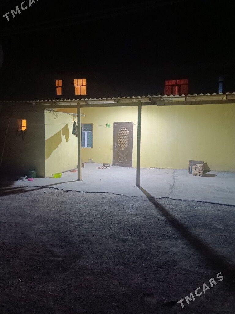 овшыт жай 1 этаж сатлык срошны - Губадаг - img 1