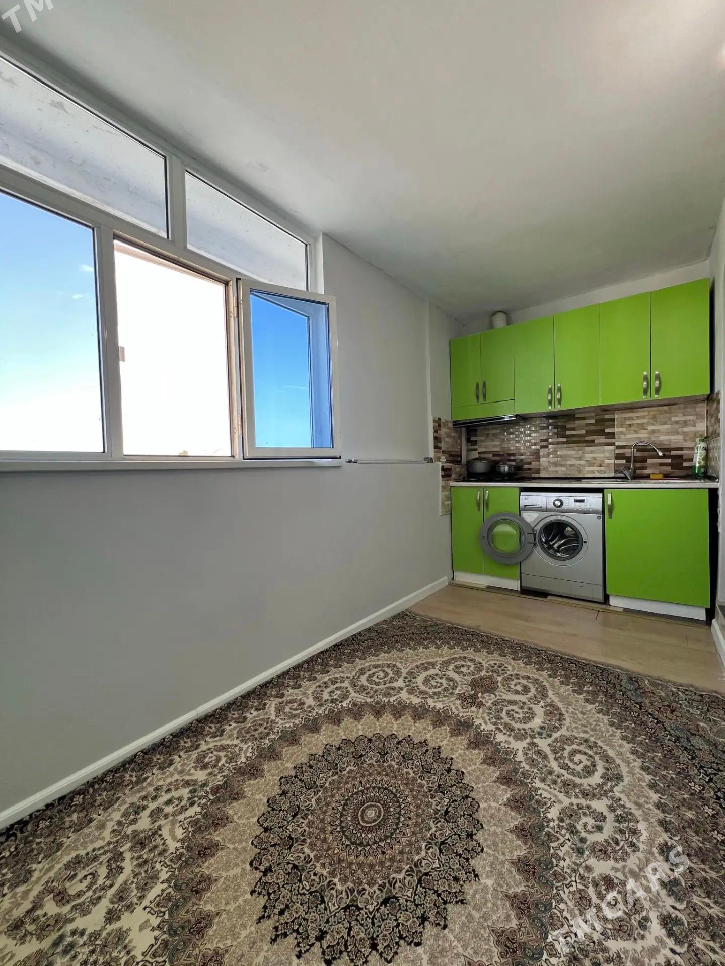 11 mkr 4/4 etaz 2 kom IPOTEKA - 11 mkr - img 3