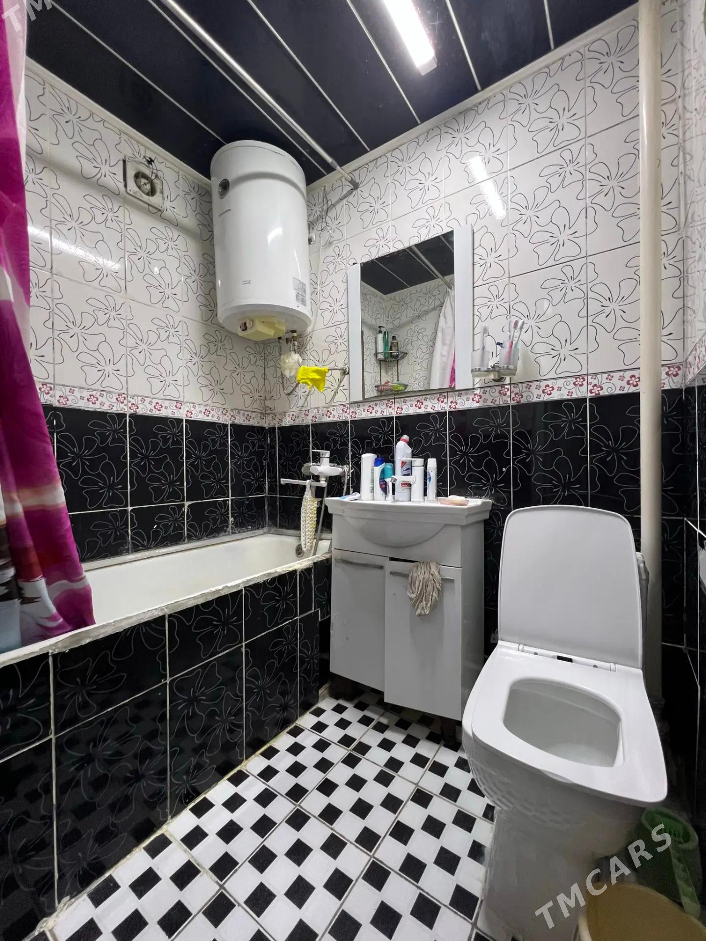 11 mkr 4/4 etaz 2 kom IPOTEKA - 11 mkr - img 5