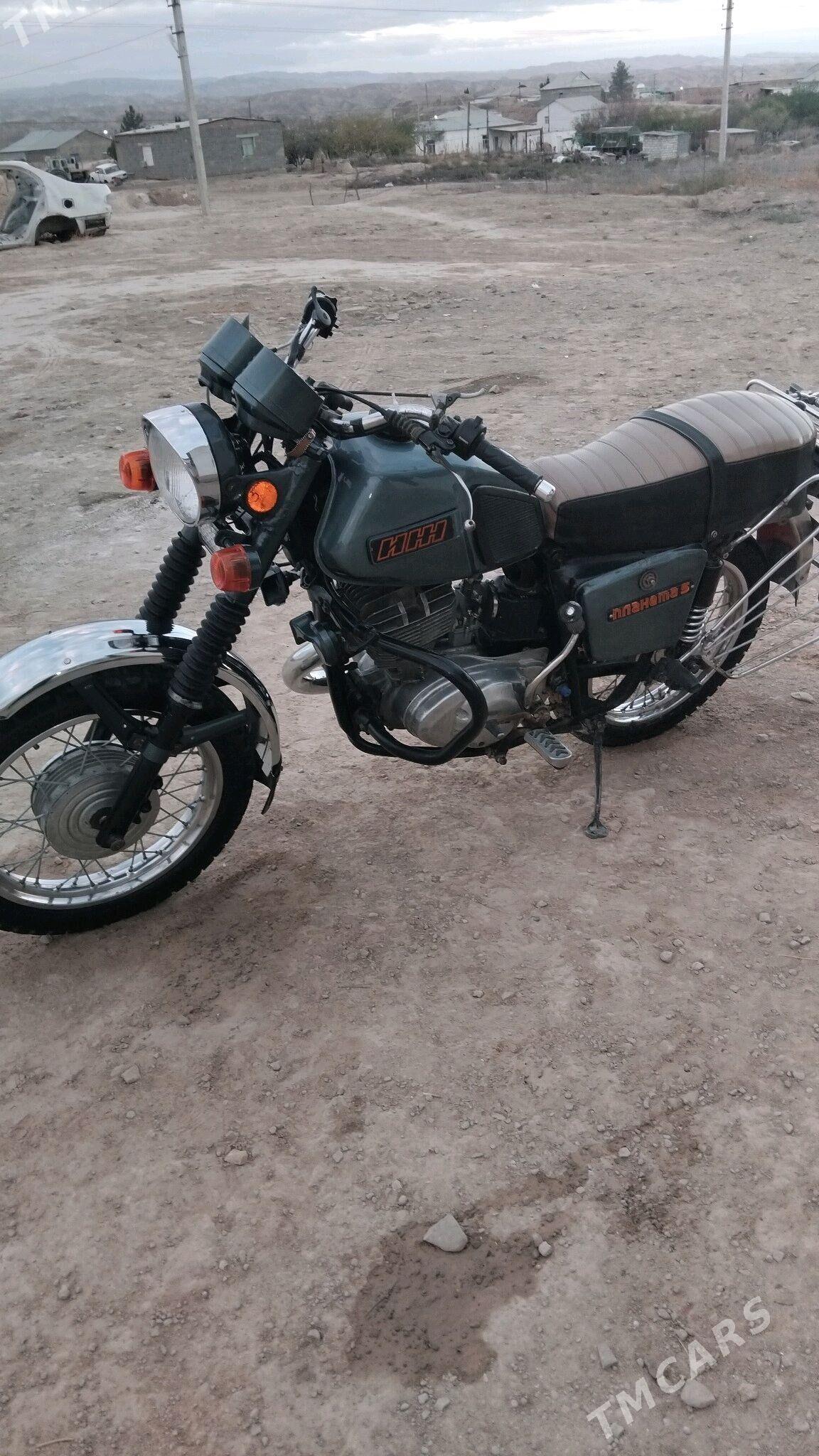 Iž Planeta 5 2015 - 16 000 TMT - Махтумкули - img 4