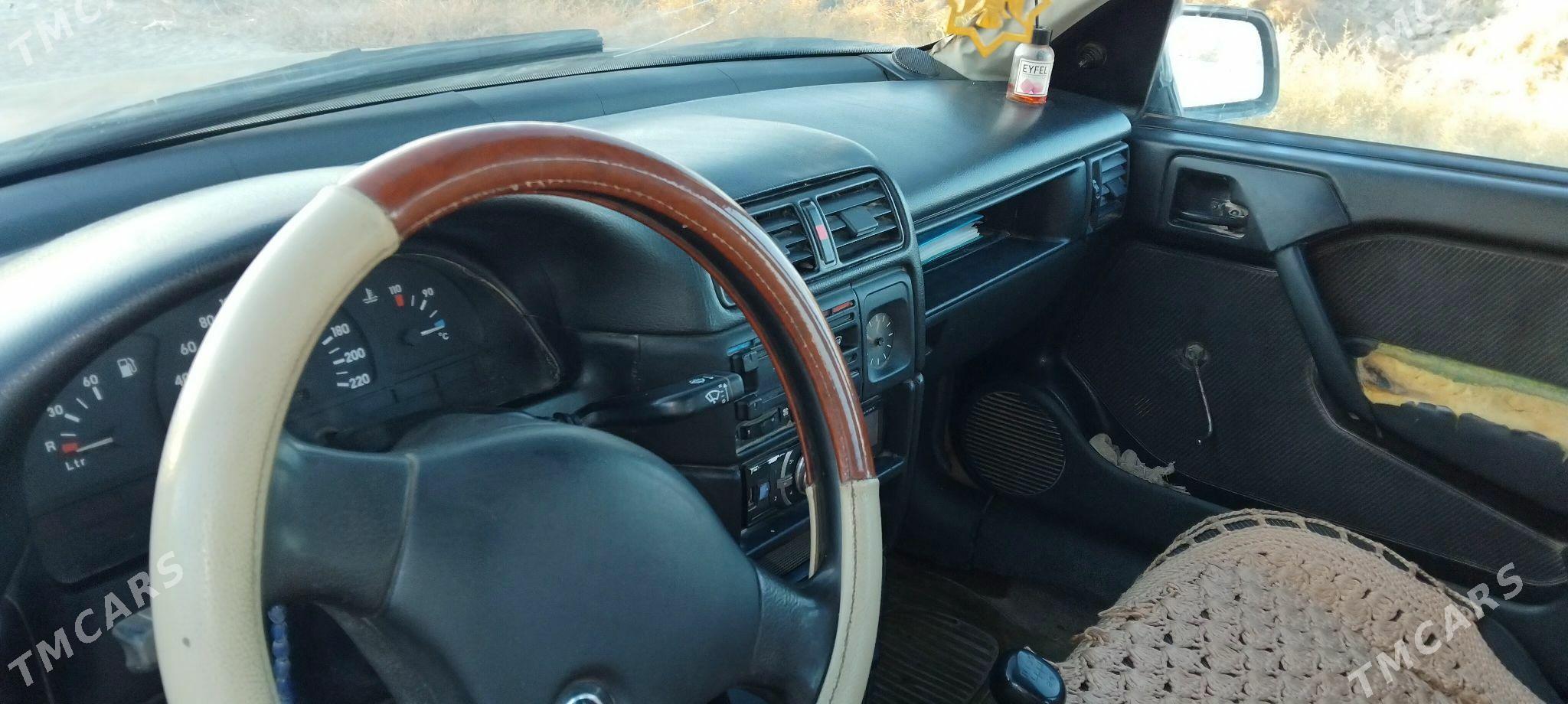 Opel Vectra 1992 - 27 000 TMT - Кёнеургенч - img 1