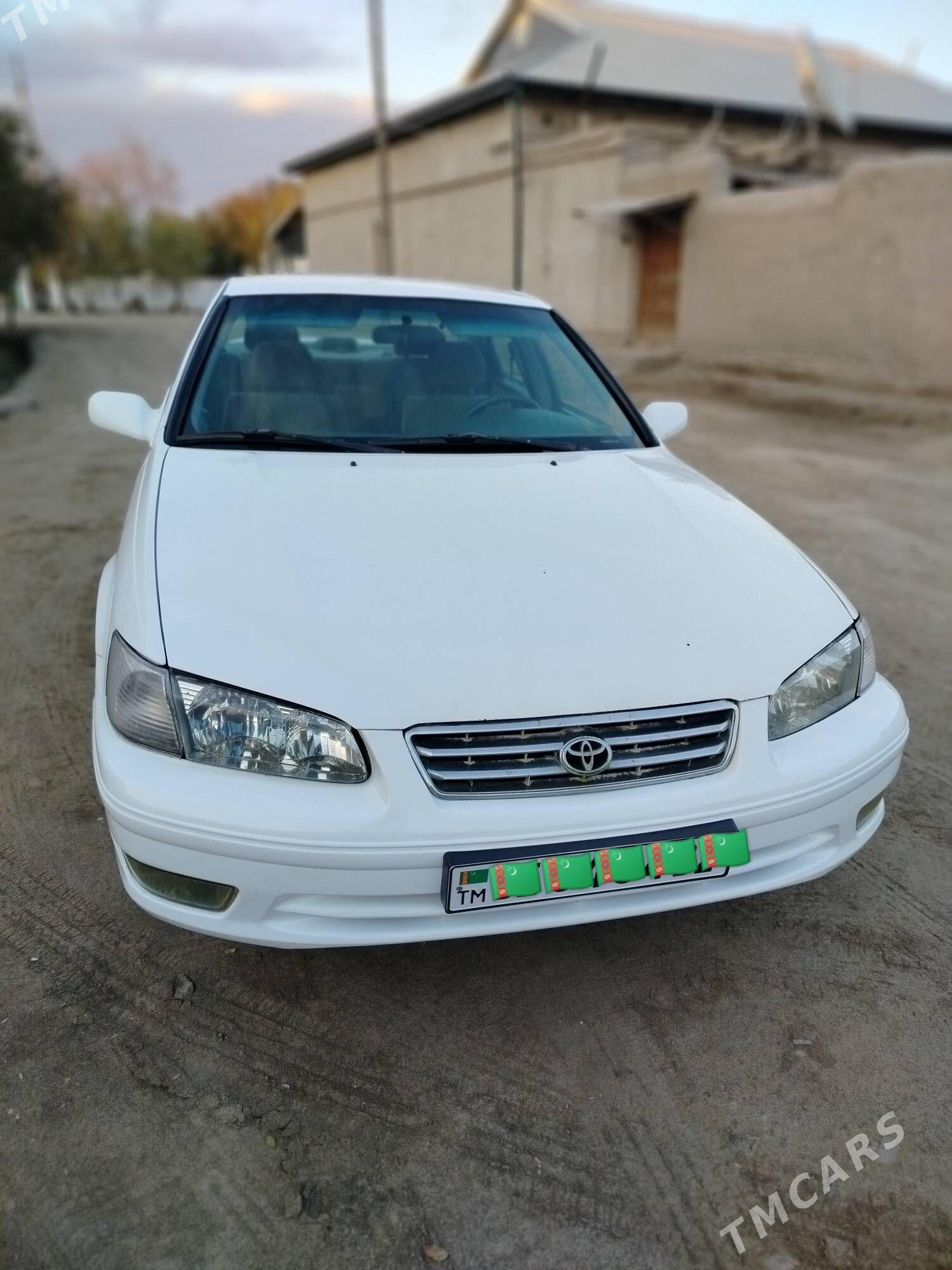 Toyota Camry 2001 - 145 000 TMT - Кёнеургенч - img 3