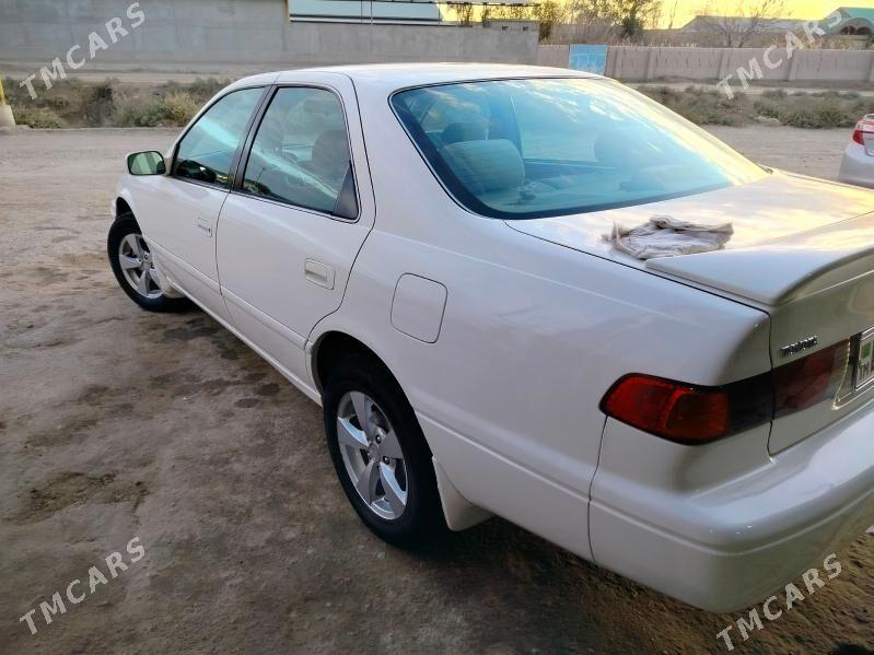 Toyota Camry 2001 - 145 000 TMT - Кёнеургенч - img 4
