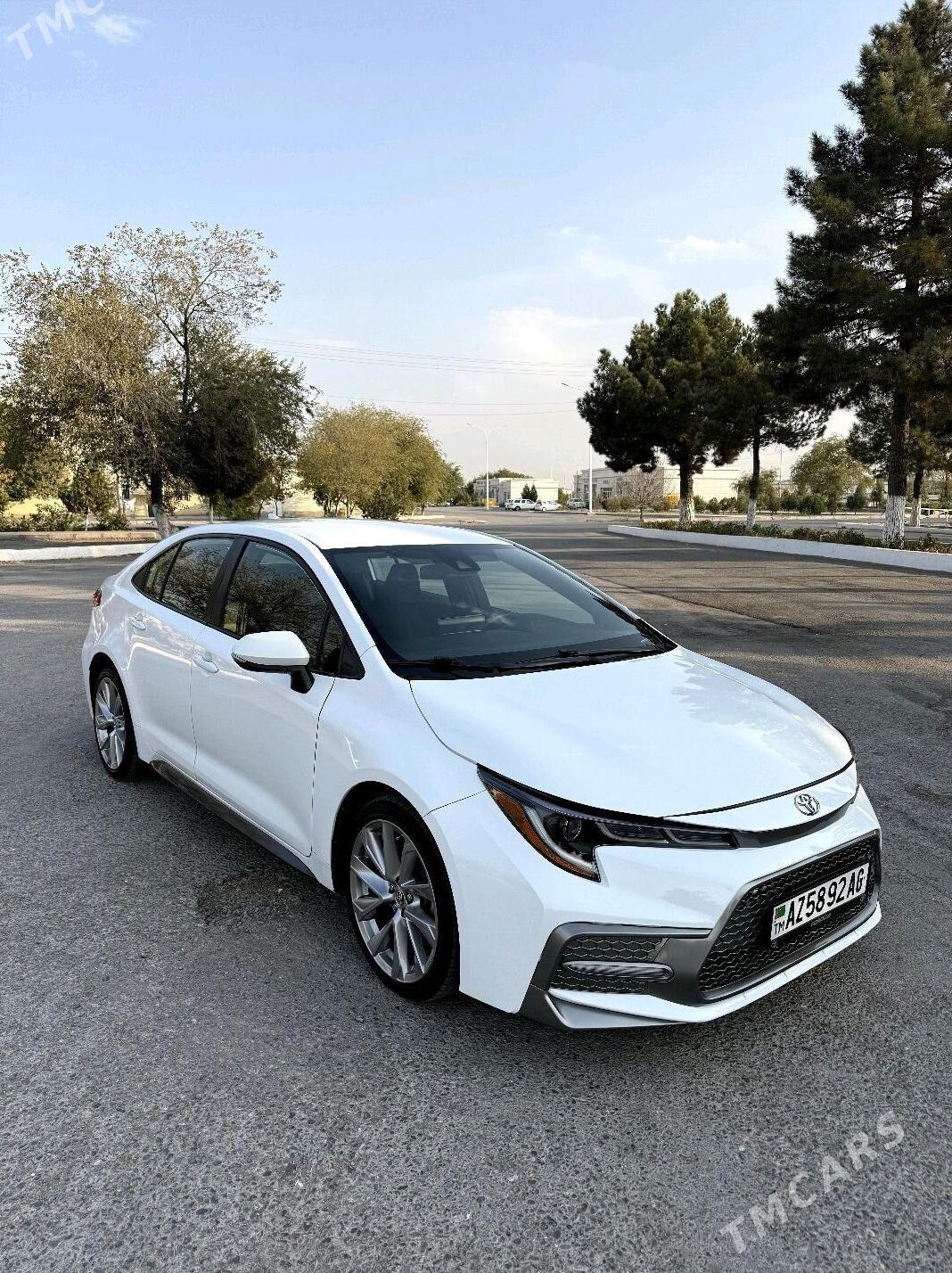 Toyota Corolla 2022 - 250 000 TMT - Büzmeýin - img 3