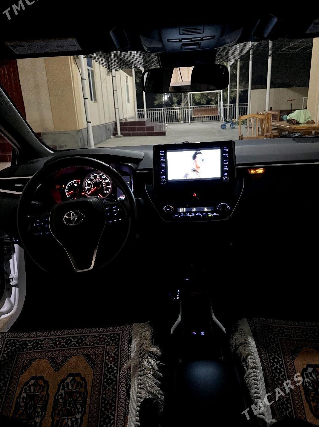 Toyota Corolla 2022 - 250 000 TMT - Büzmeýin - img 7