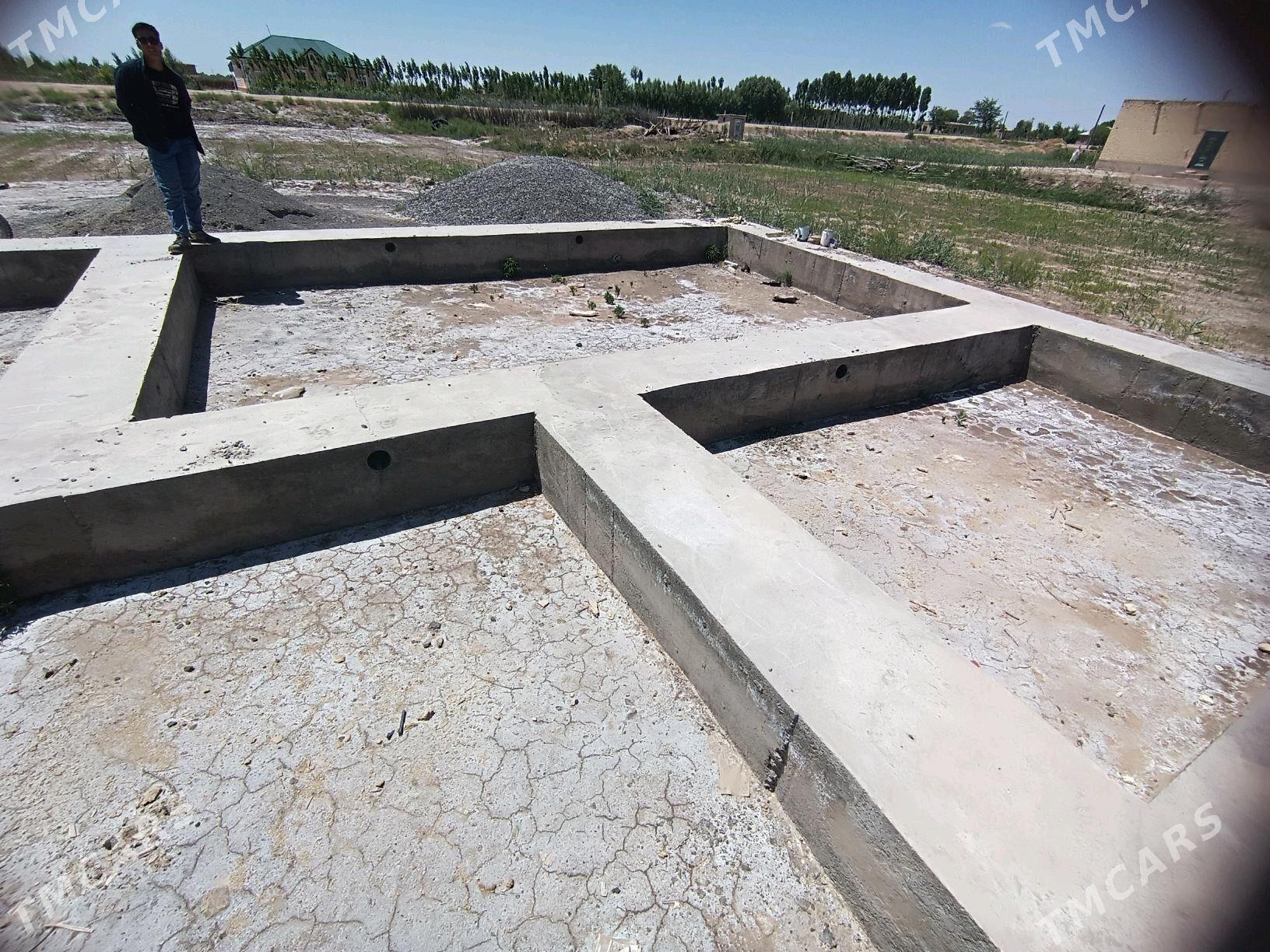 mellek yer 32 sotuk Golyer obasy - Türkmenbaşy etr. - img 1