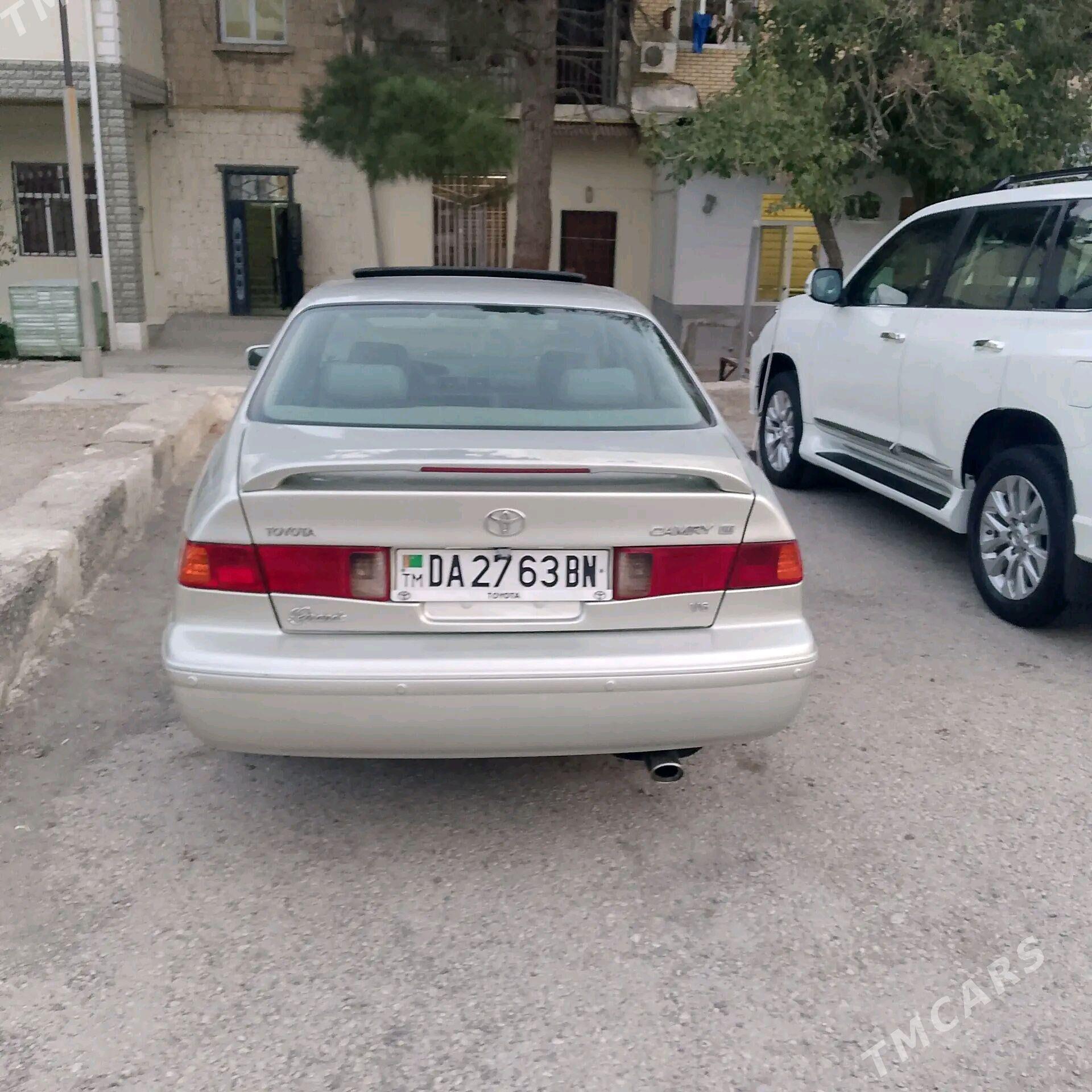 Toyota Camry 2001 - 175 000 TMT - Türkmenbaşy - img 6