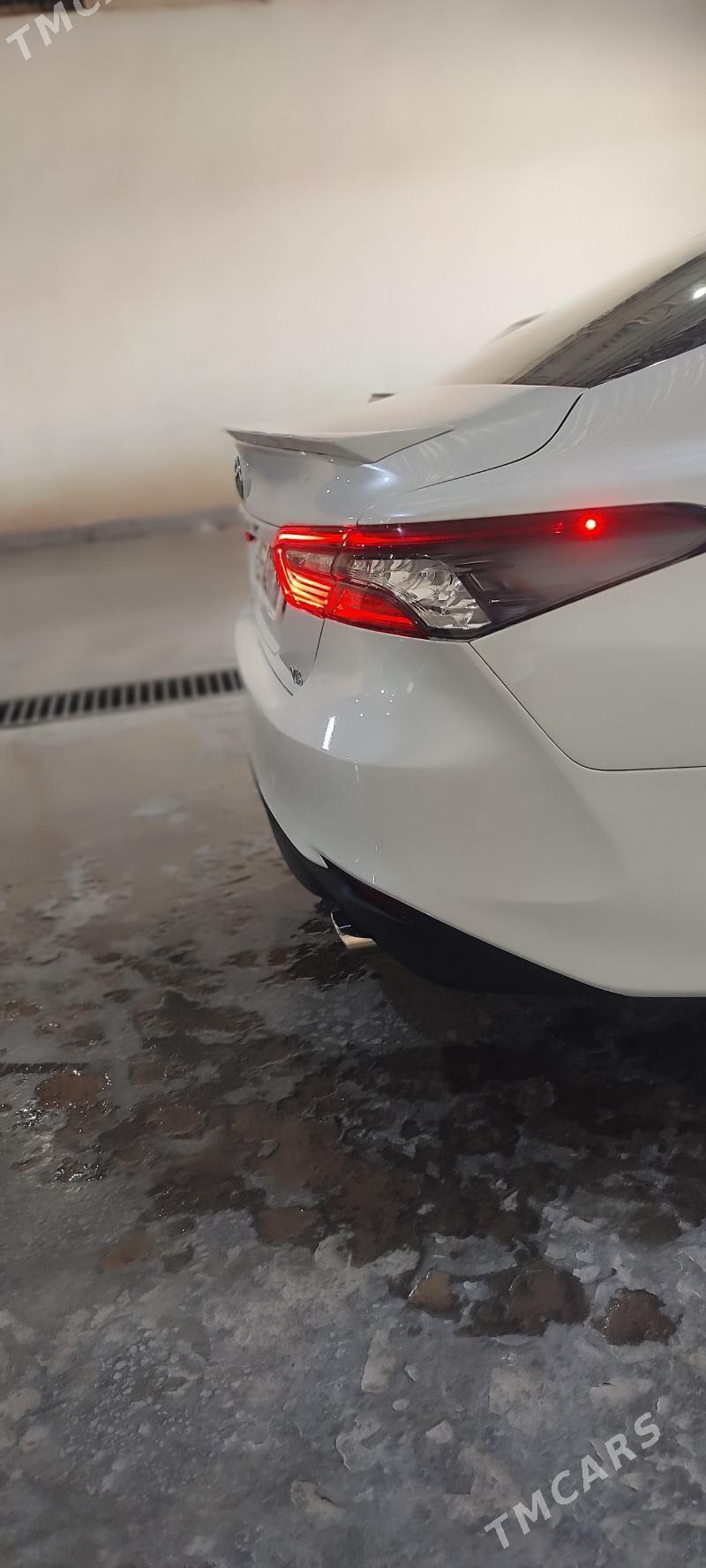 Toyota Camry 2021 - 295 000 TMT - Baýramaly - img 7