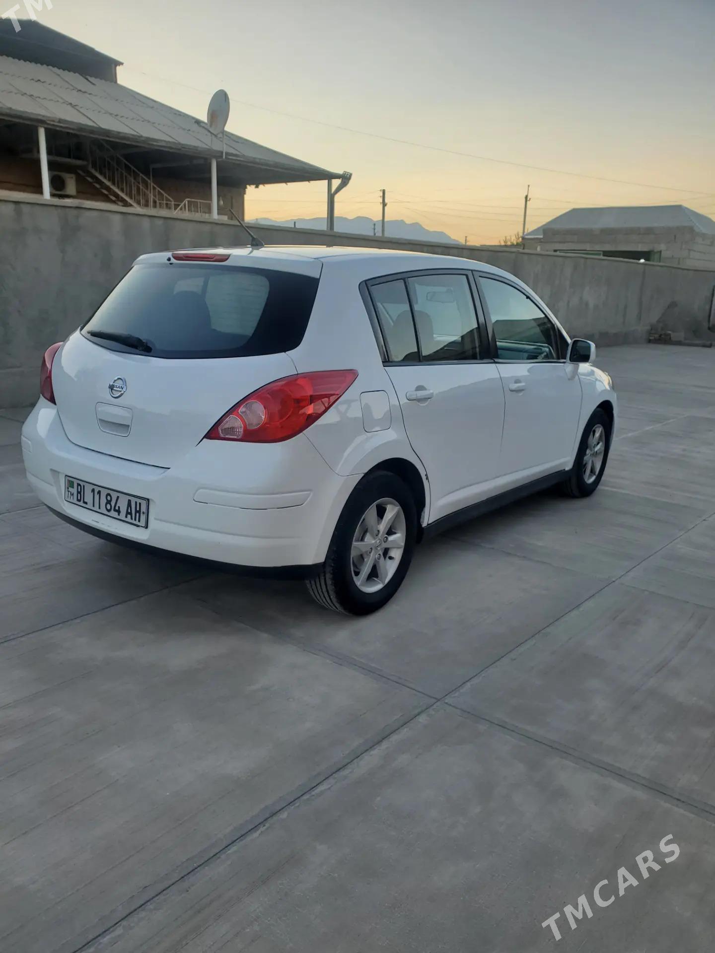 Nissan Versa 2012 - 107 000 TMT - Бахарден - img 2