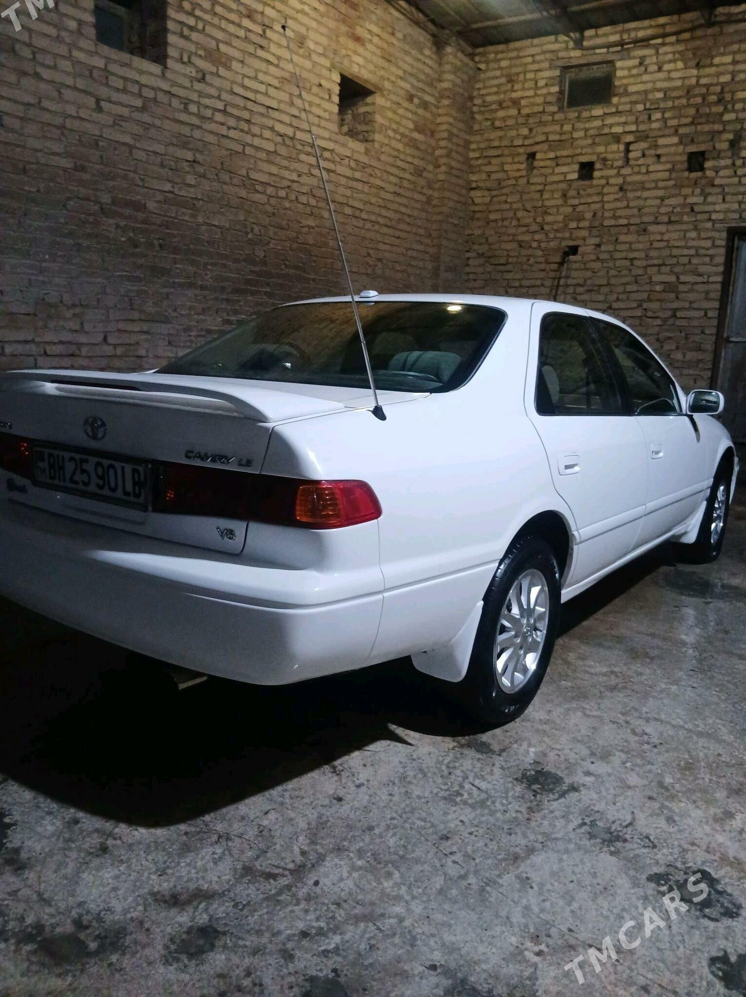 Toyota Camry 1999 - 160 000 TMT - Саят - img 2