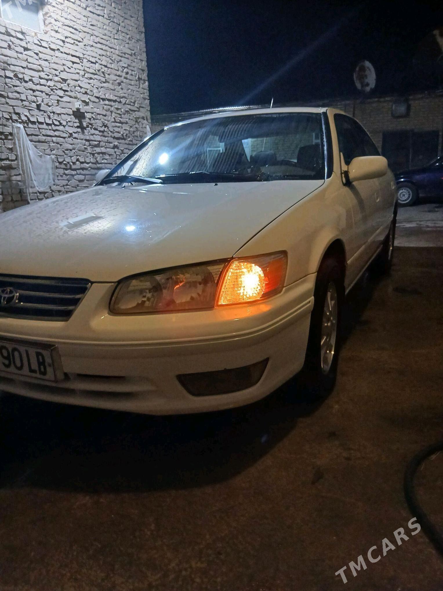 Toyota Camry 1999 - 160 000 TMT - Саят - img 4