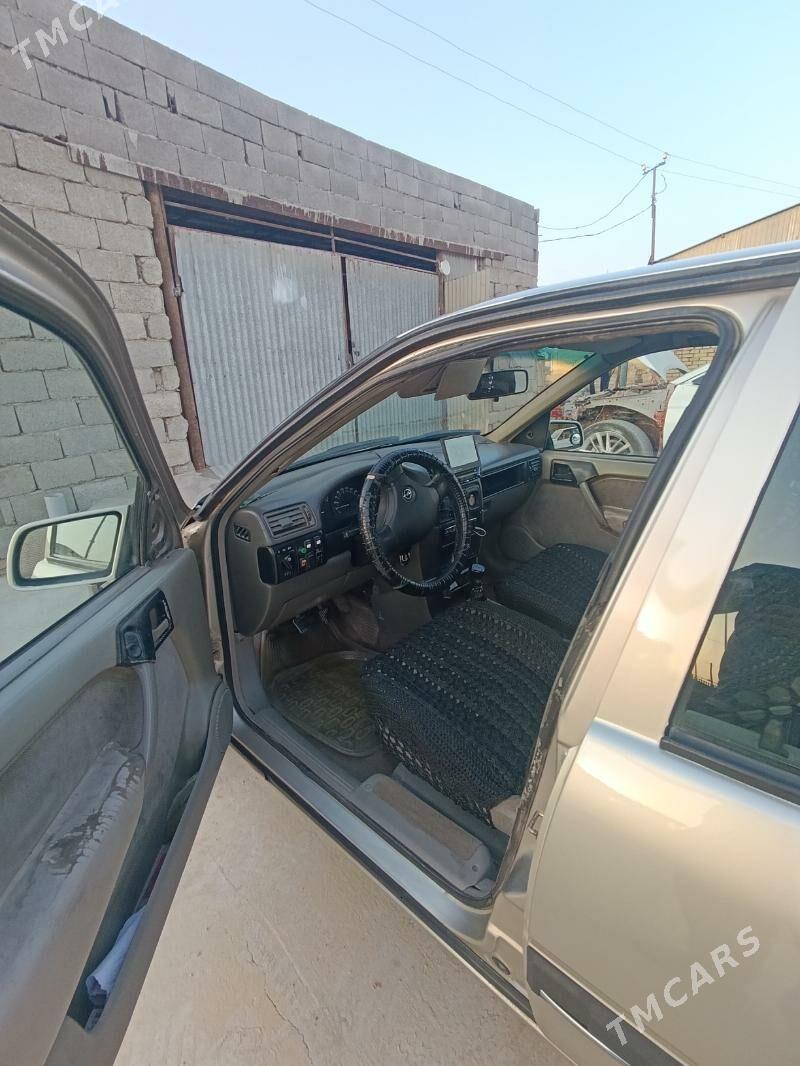 Opel Vectra 1990 - 50 000 TMT - Мары - img 6