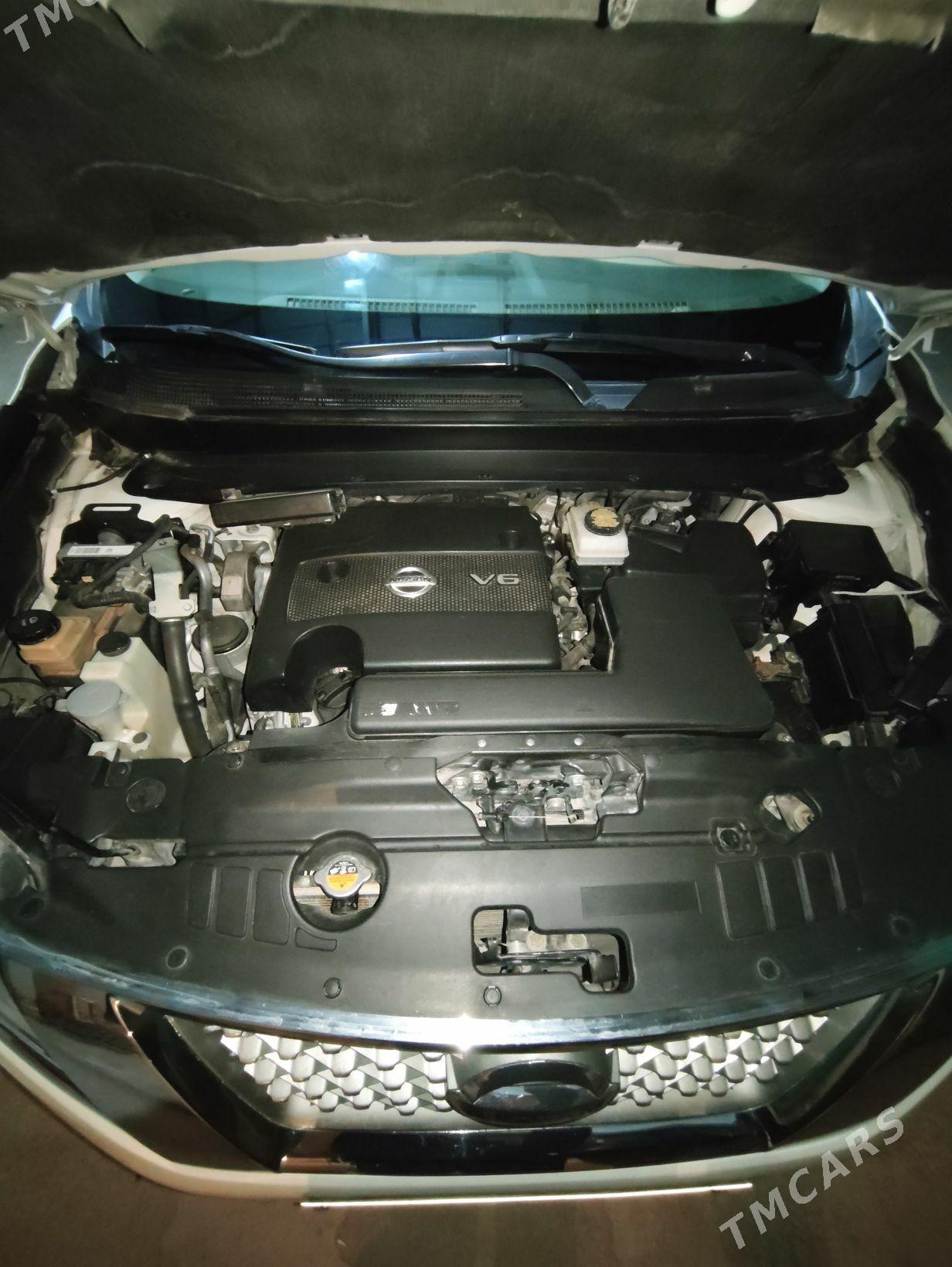 Nissan Pathfinder 2012 - 255 000 TMT - Гурбансолтан Едже - img 10