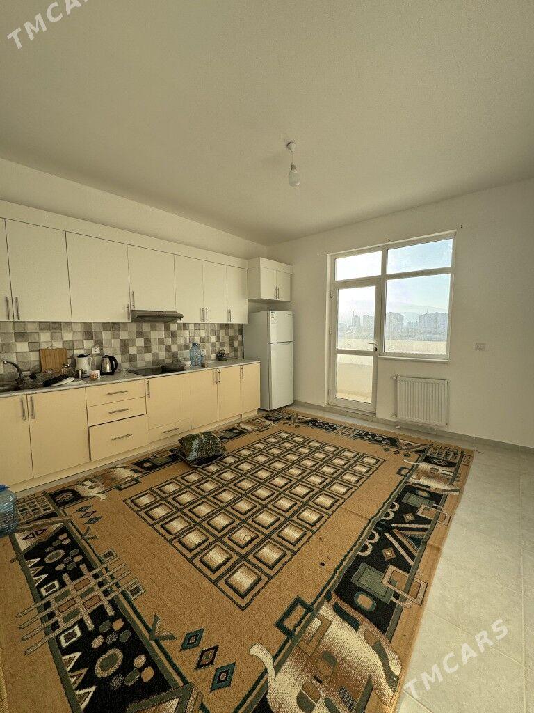 Мир 8, 2 комнаты - Parahat 8 - img 1