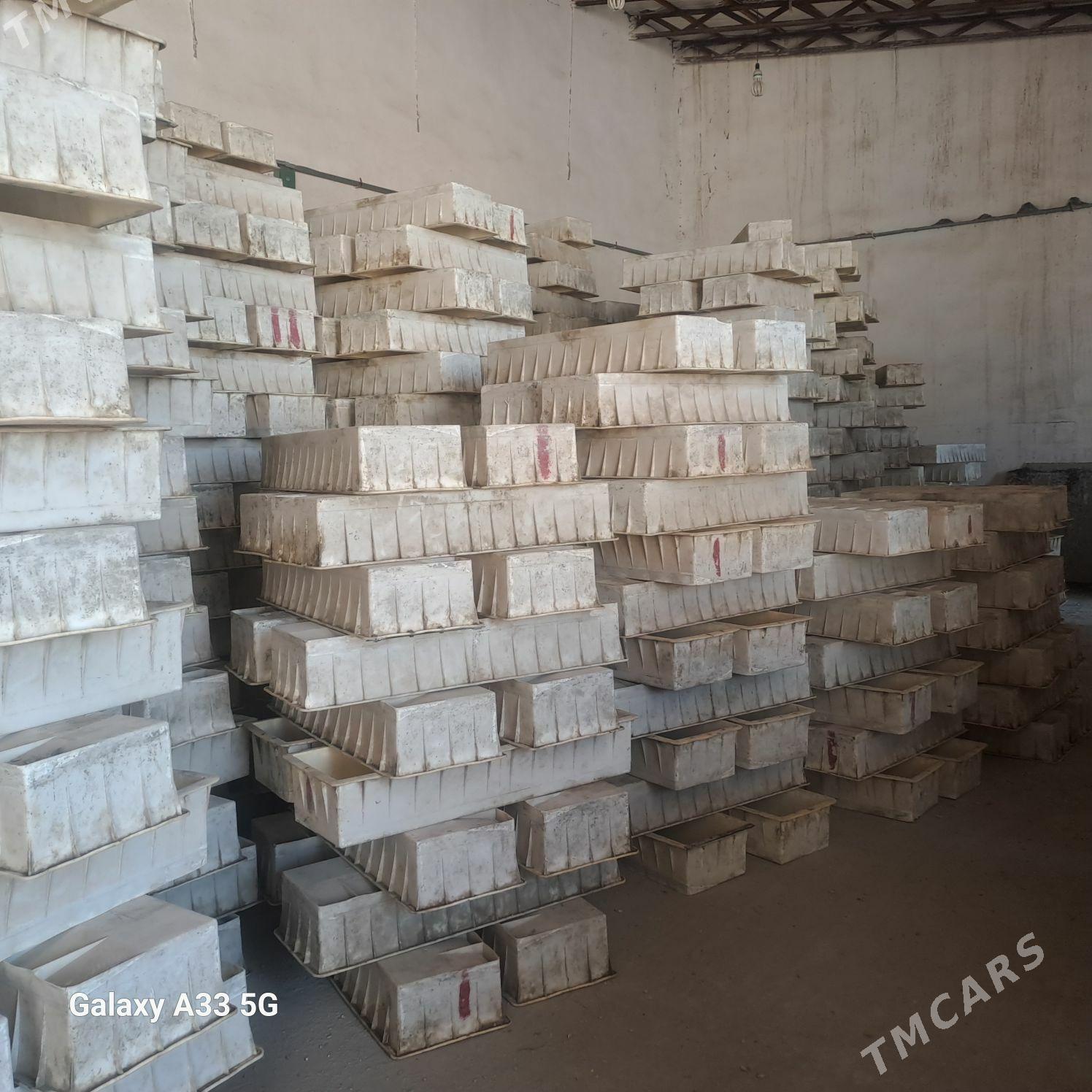 Пластмасс форма бордюр учин - Туркменабат - img 6