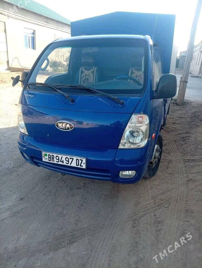 Kia Bongo 2005 - 160 000 TMT - Шабатский этрап - img 4