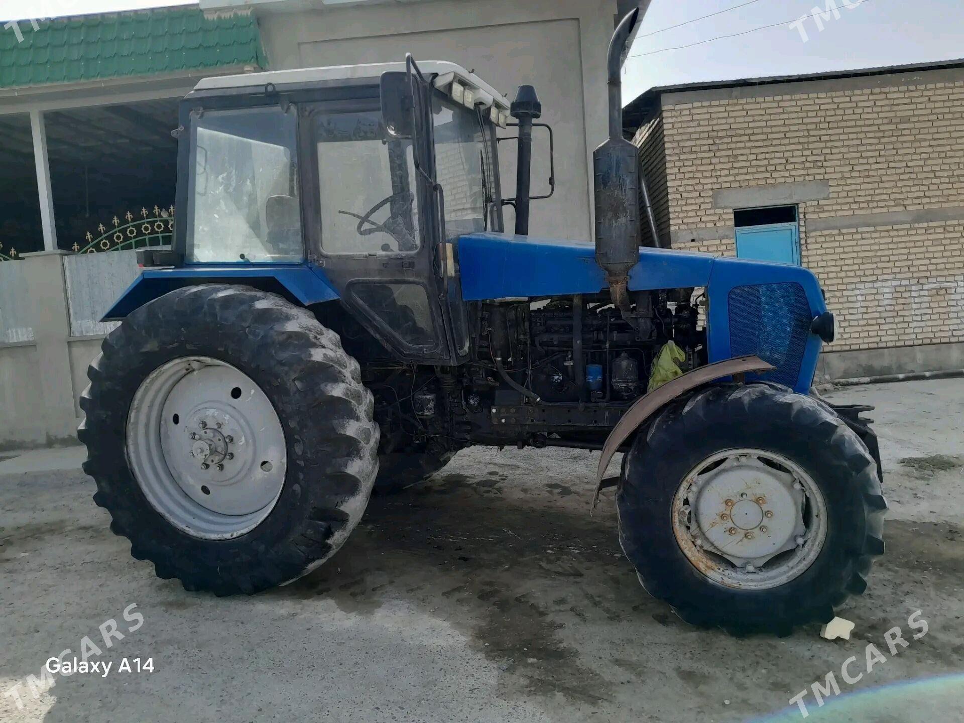 Belarus 923 2008 - 150 000 TMT - "Алтын Асыр" Гундогар базары ( Толкучка) - img 2