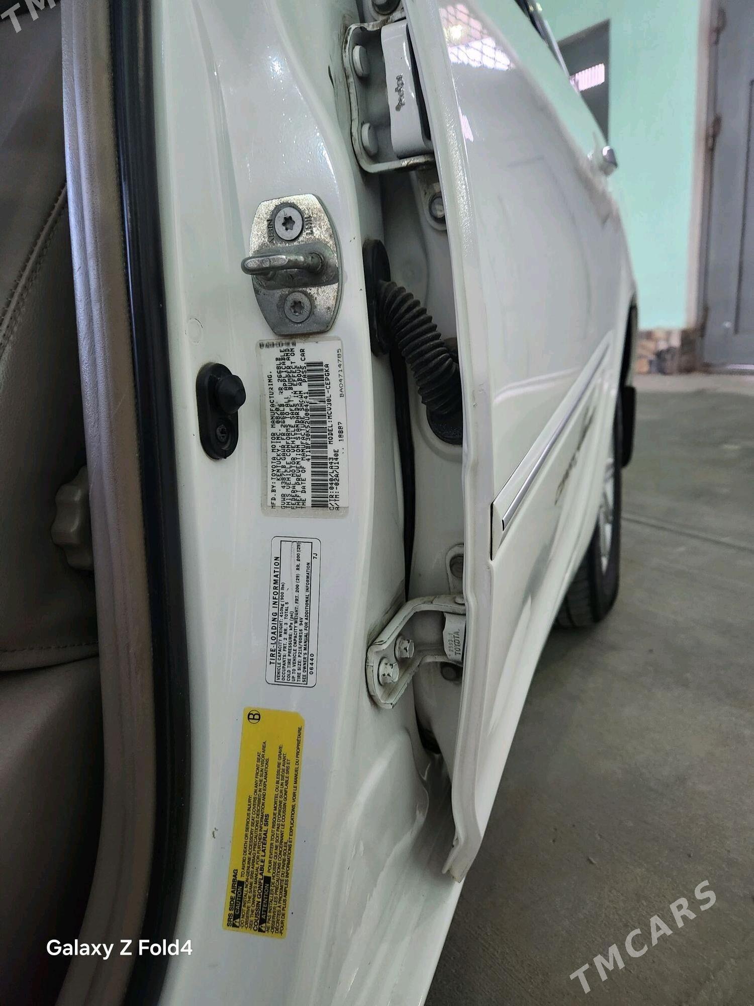 Toyota Camry 2002 - 217 000 TMT - Gyzylarbat - img 4