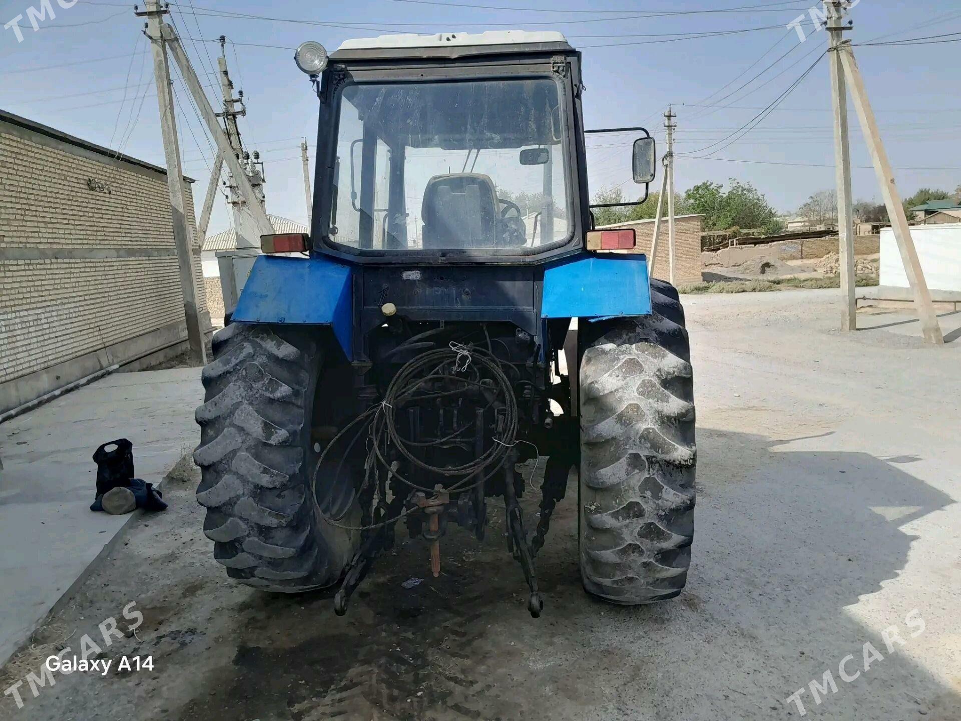 Belarus 923 2008 - 150 000 TMT - "Алтын Асыр" Гундогар базары ( Толкучка) - img 4