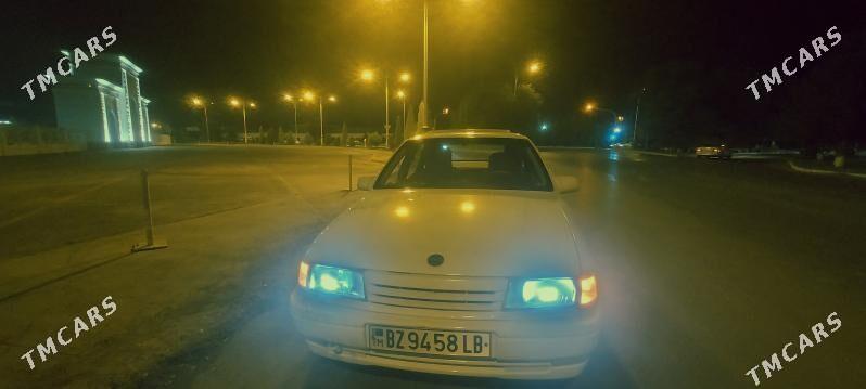 Opel Vectra 1992 - 35 000 TMT - Türkmenabat - img 2