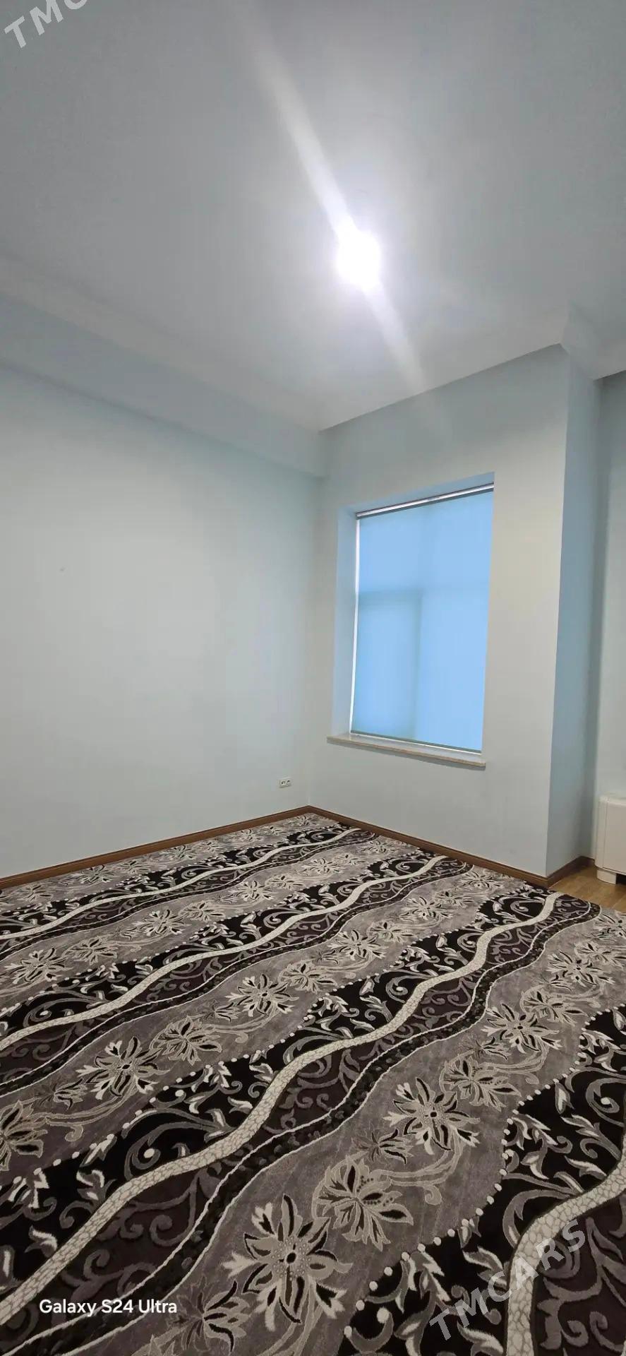 Чехов элитка 4-ком 9-эт - Aşgabat - img 1