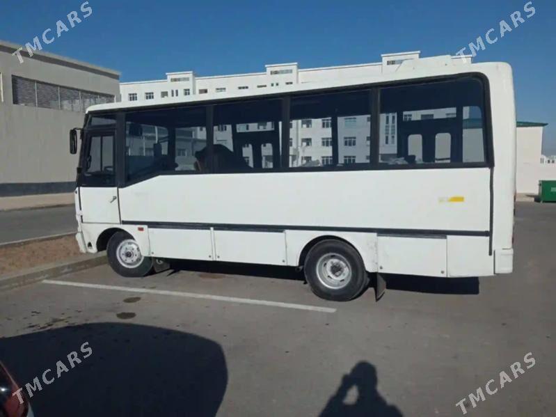 Toyota Coaster 2002 - 138 000 TMT - "Altyn Asyr" Gündogar bazary (Jygyllyk) - img 1