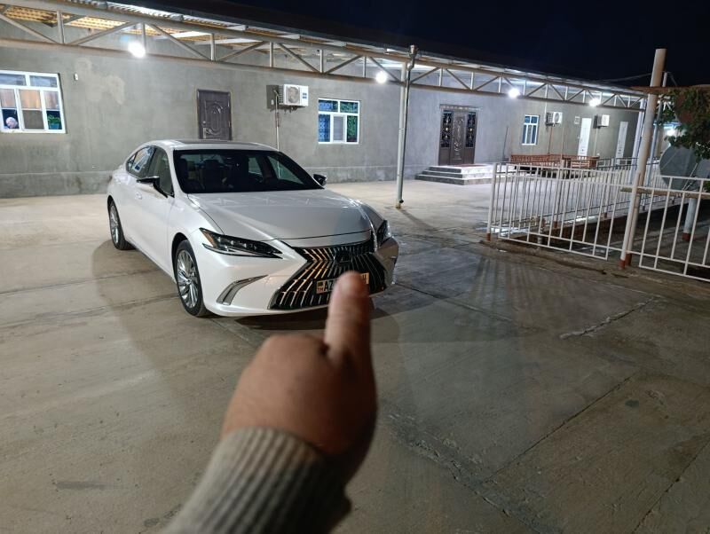 Lexus ES 350 2021 - 640 000 TMT - Sarahs - img 10